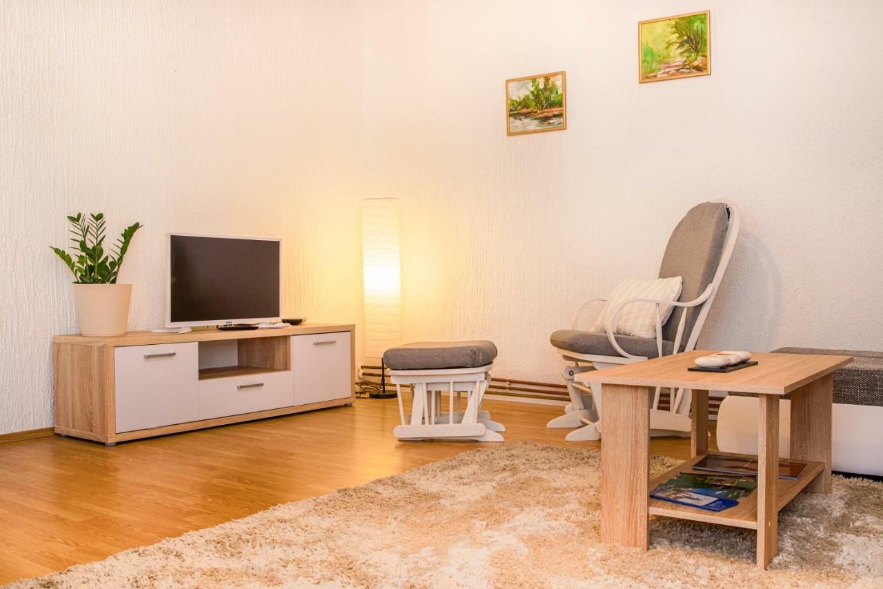 Apartment Tri Mudraca Karancs Kültér fotó