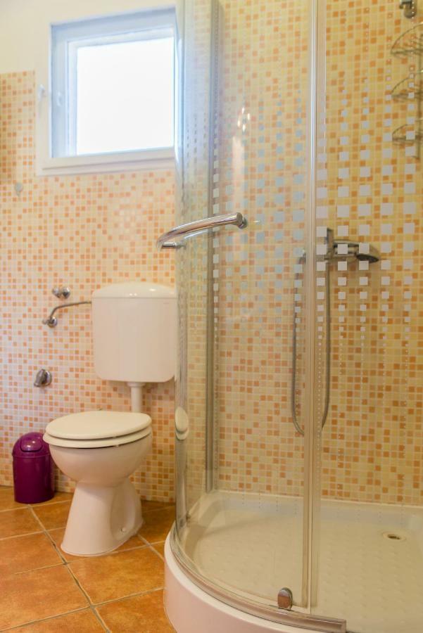 Apartment Tri Mudraca Karancs Kültér fotó