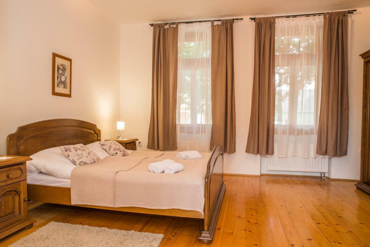 Apartment Tri Mudraca Karancs Kültér fotó